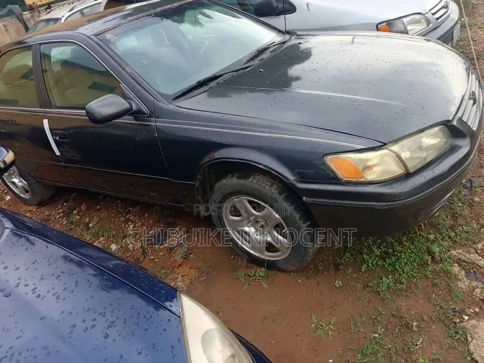 Toyota Camry 2001