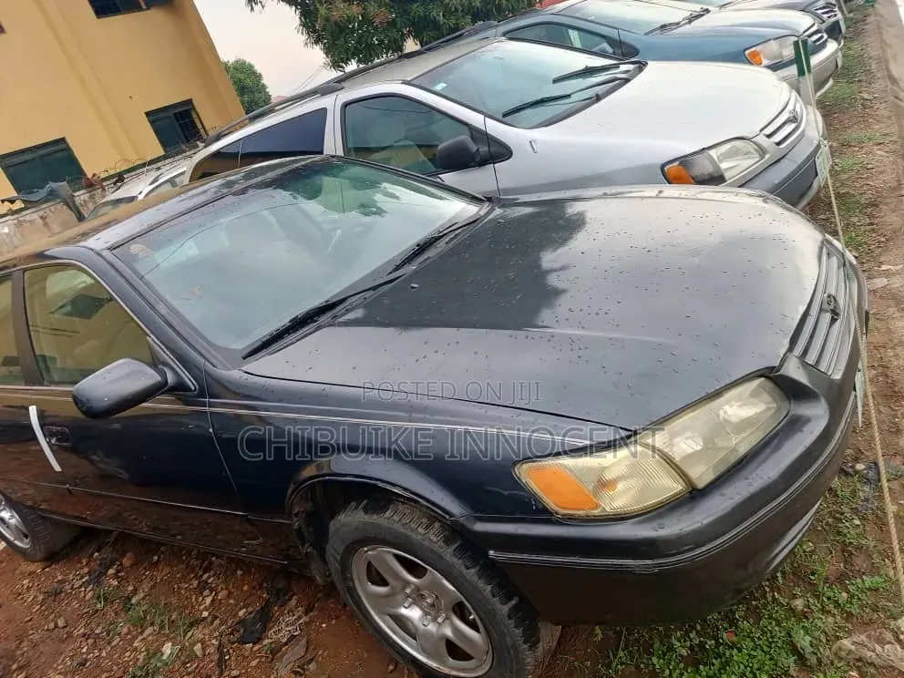 Toyota Camry 2001