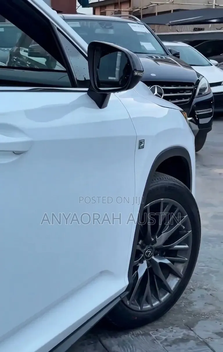 Lexus RX 2022 White
