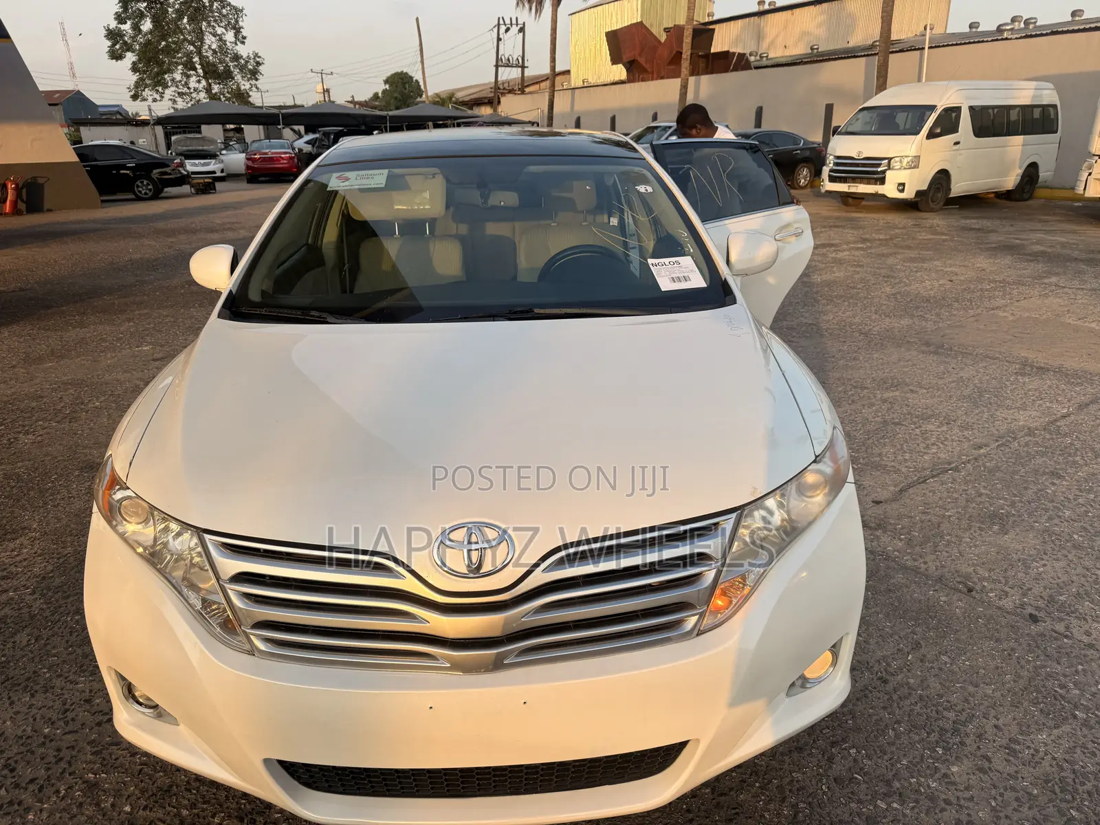 Toyota Venza XLE 2010 White