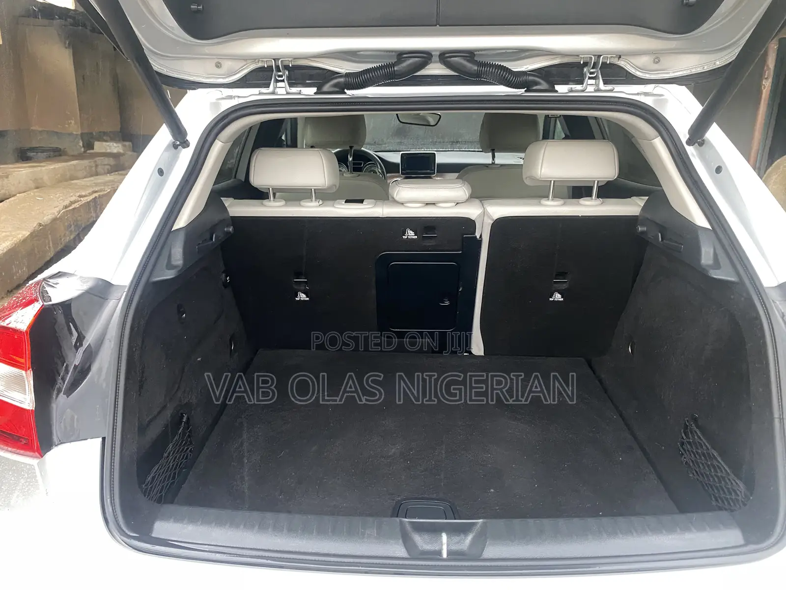 Mercedes-Benz GLA 250 2016 Silver
