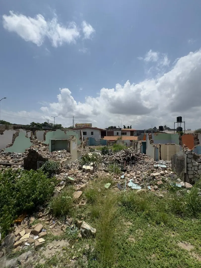500 SQM of Commercial Land for Sale on Bodija Major Road