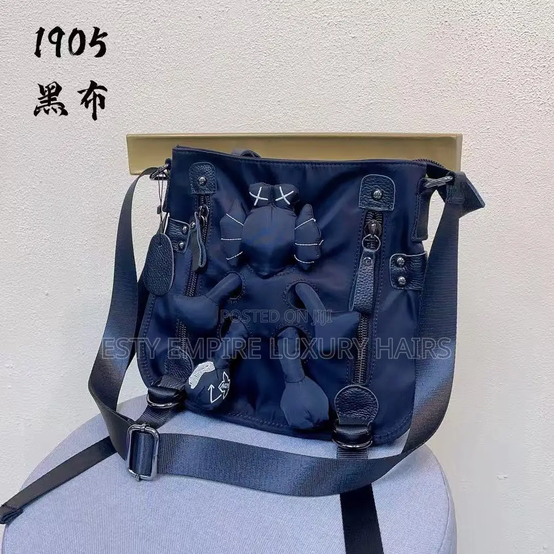 High Quality Kaws Threaded Leather Cross Bag