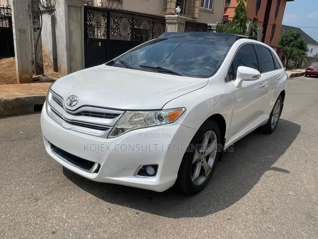 Toyota Venza Limited 4dr Wagon AWD (3.5L 6cyl 6A) 2014 White