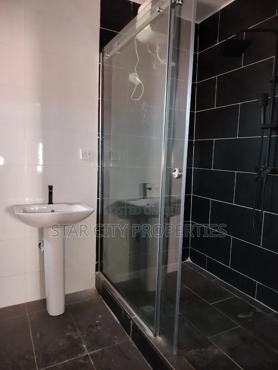 4bdrm Duplex in Anthony, Ajao Estate for sale