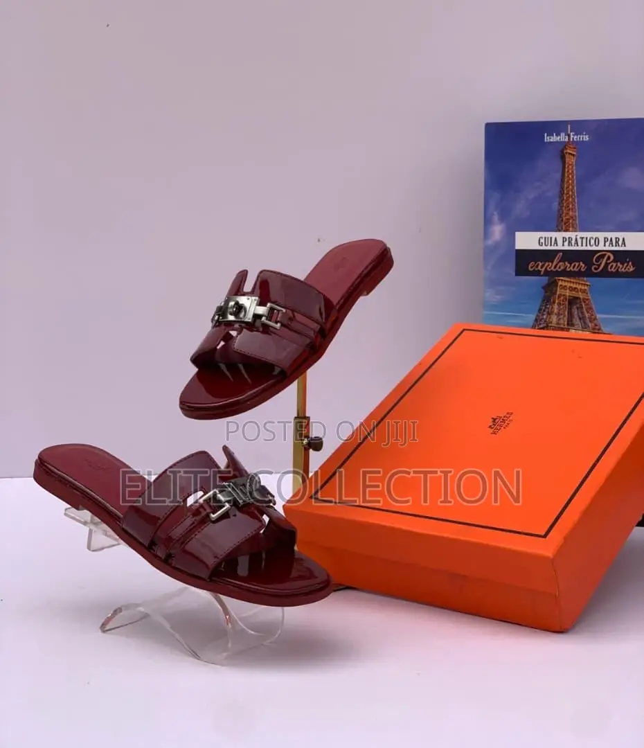 Hermes Slide Displayed Colors Size 37 to 42