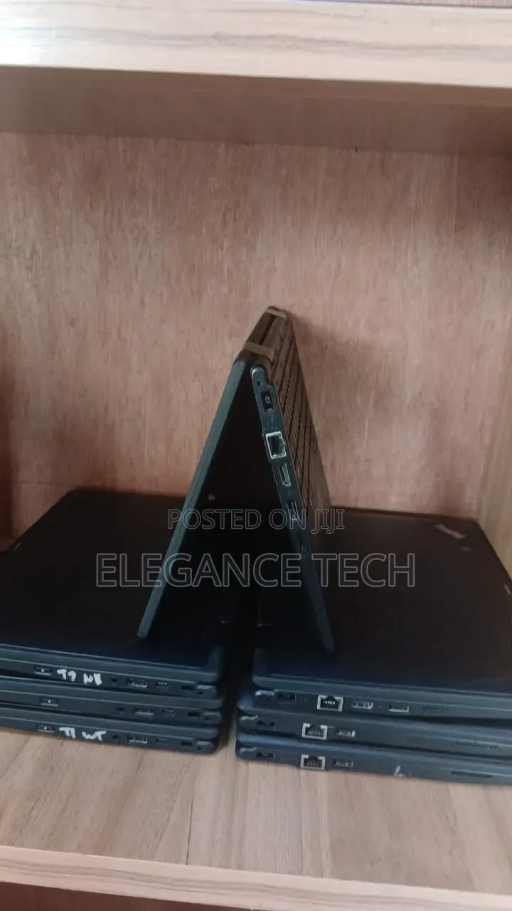 Laptop Lenovo ThinkPad Yoga 8GB Intel Core i3 SSD 128GB