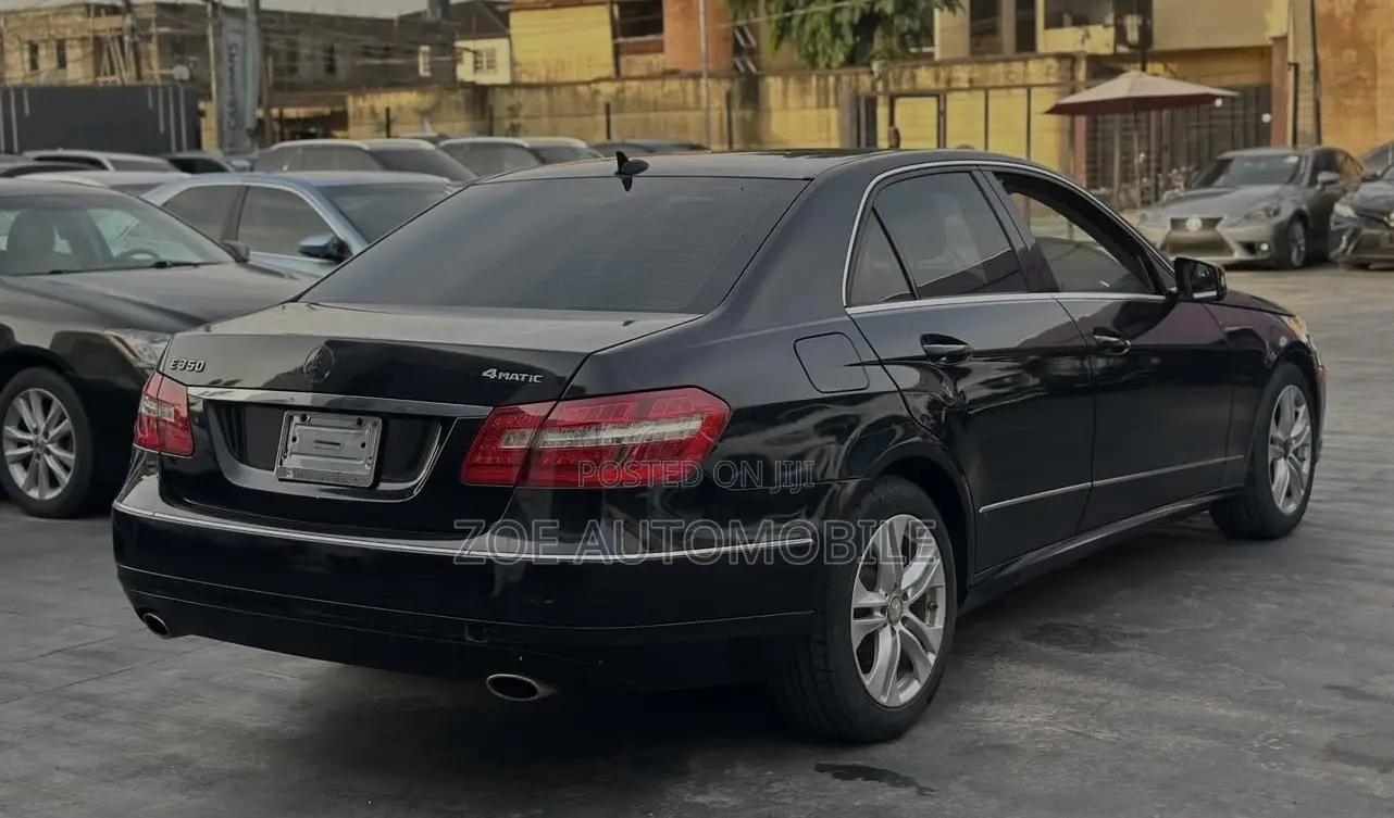 Mercedes-Benz E350 2010 Black