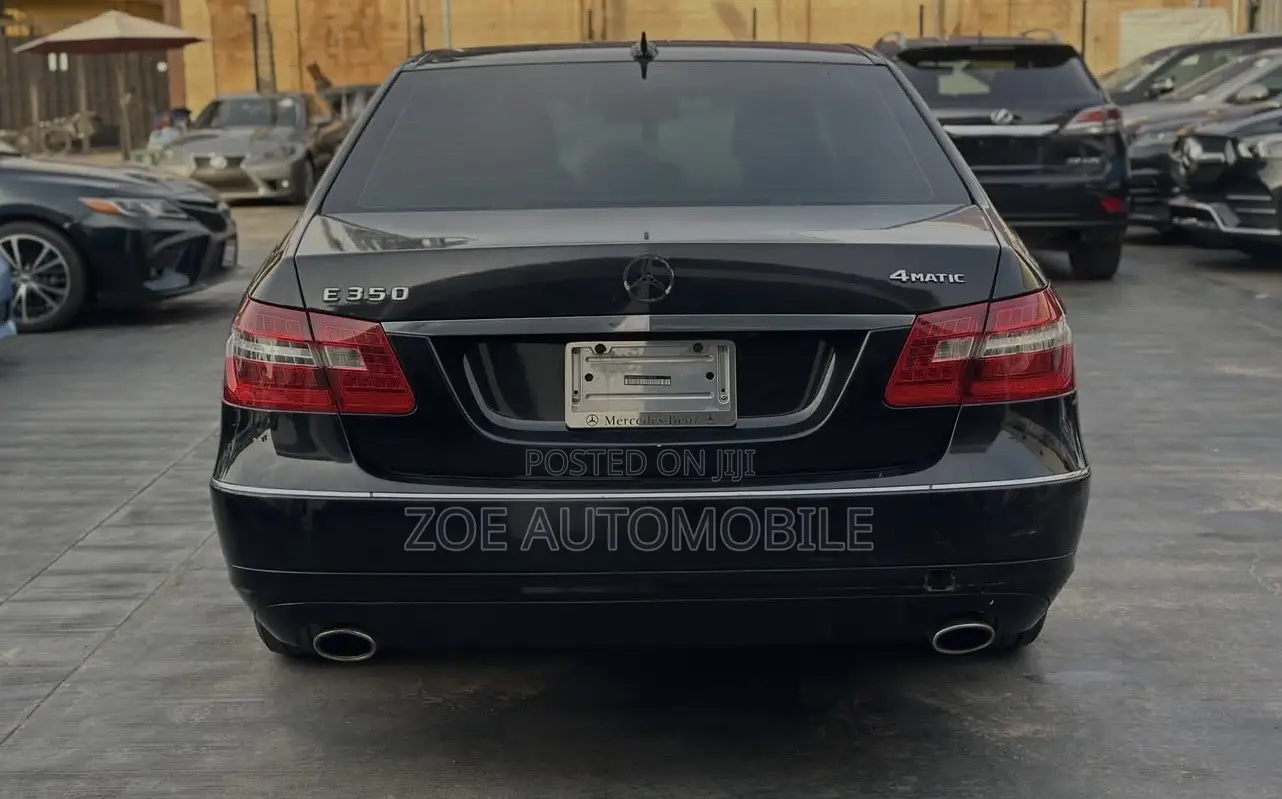Mercedes-Benz E350 2010 Black