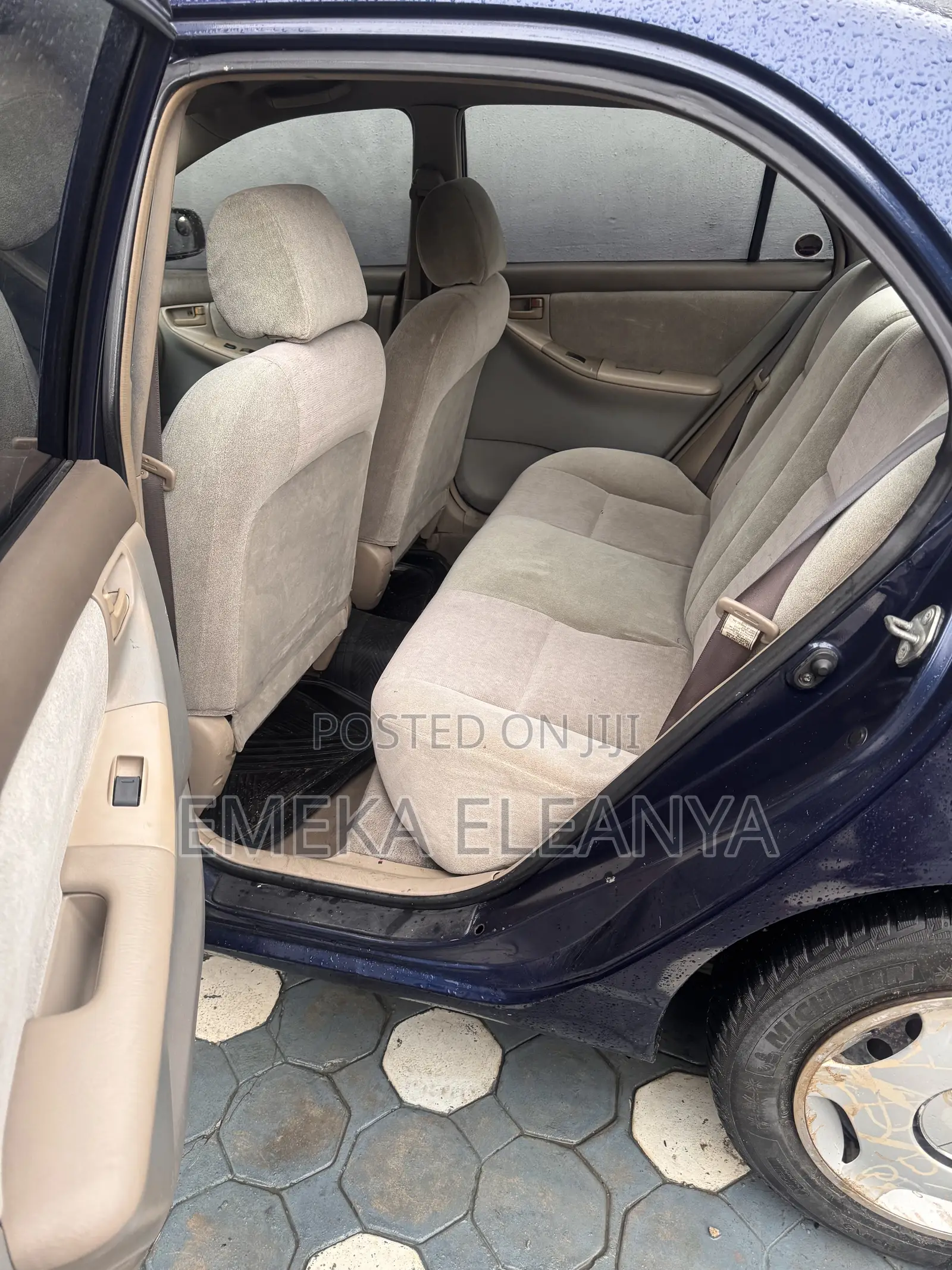 Toyota Corolla LE 2004 Blue