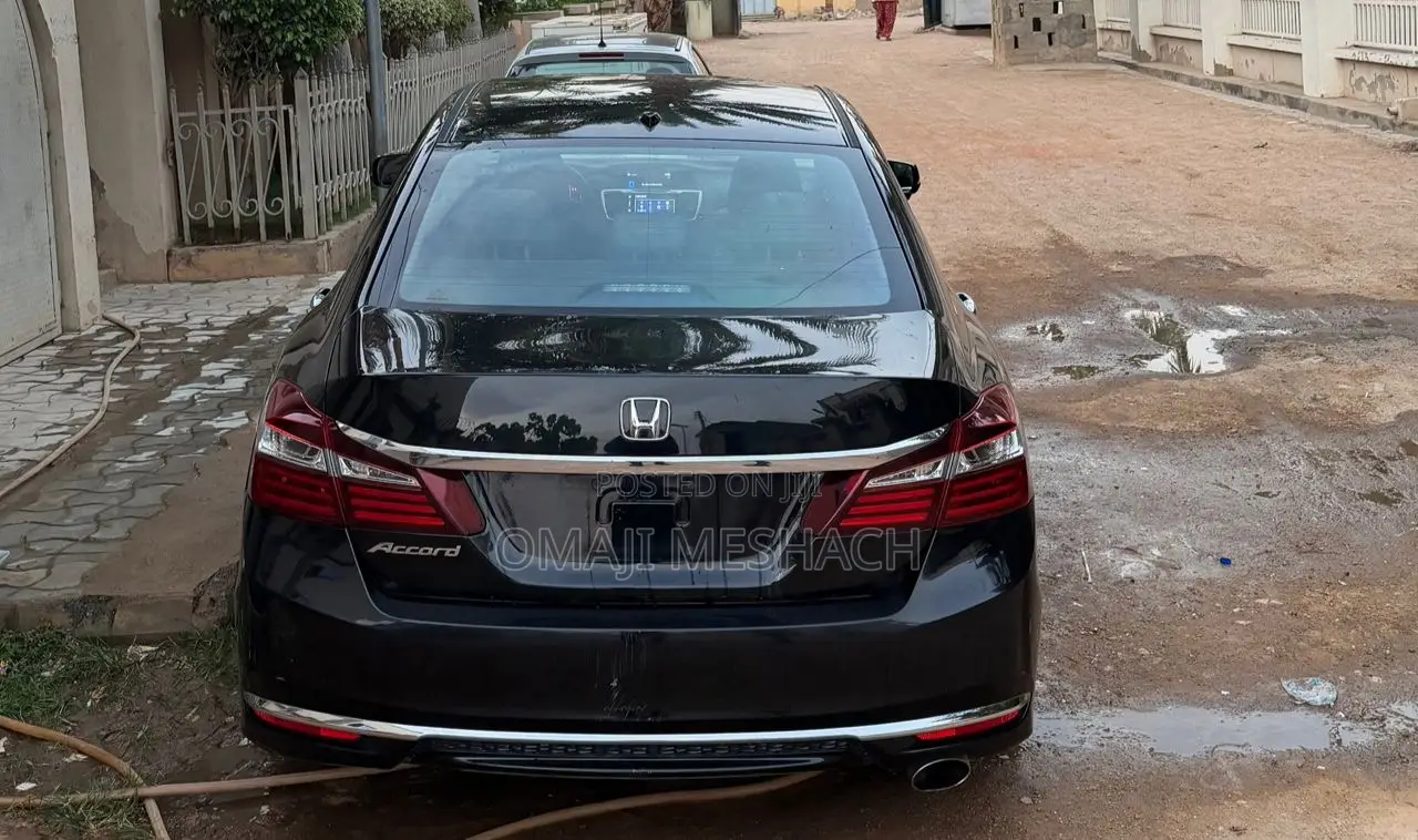 Honda Accord 2016 Black