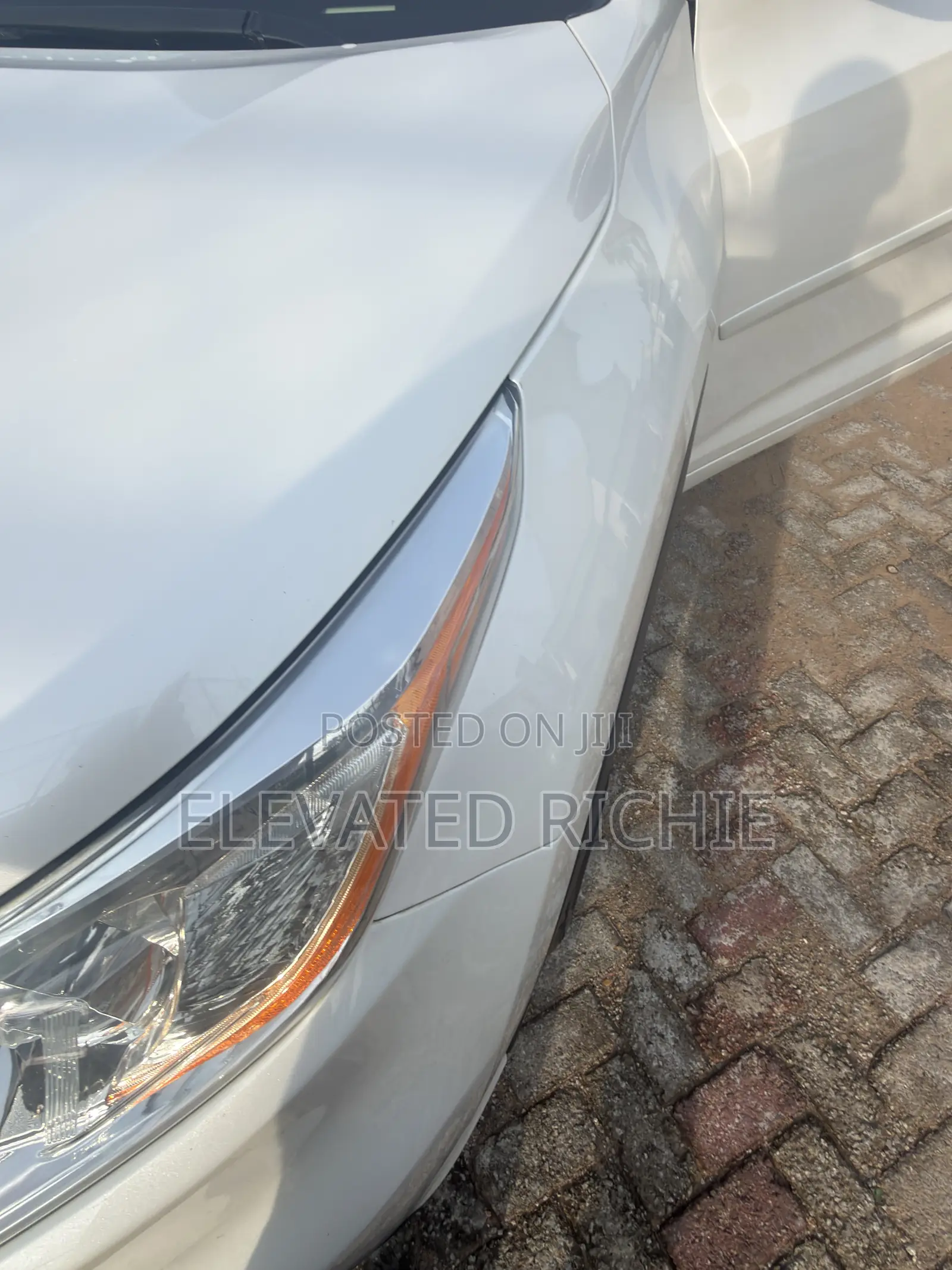 Toyota Highlander XLE 4dr SUV AWD (3.5L 6cyl 6A) 2015 White