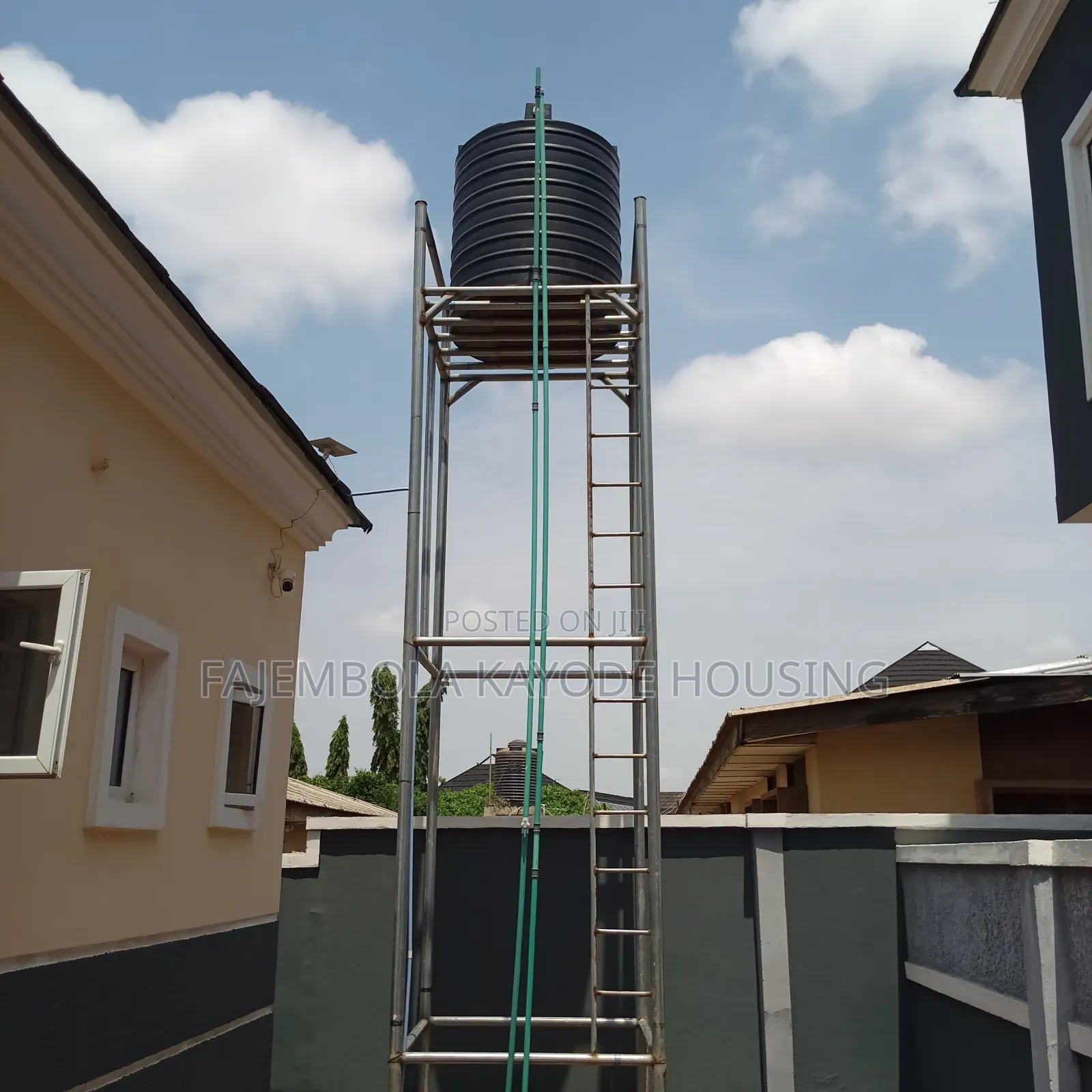 3bdrm Bungalow in Bashorun Housing, Akobo for sale