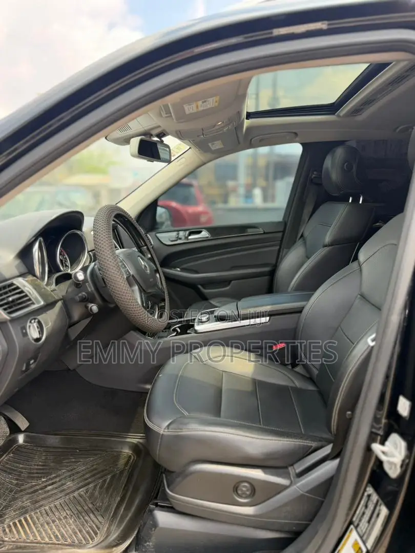 Mercedes-Benz M Class 2015 Black