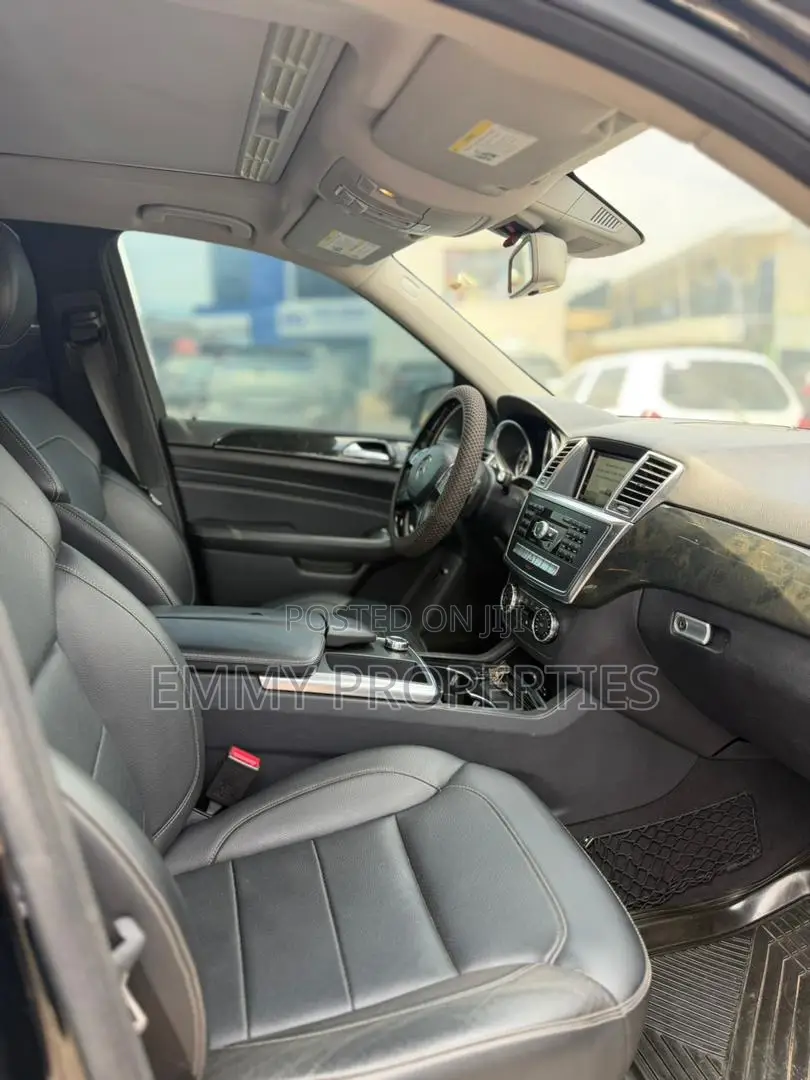 Mercedes-Benz M Class 2015 Black