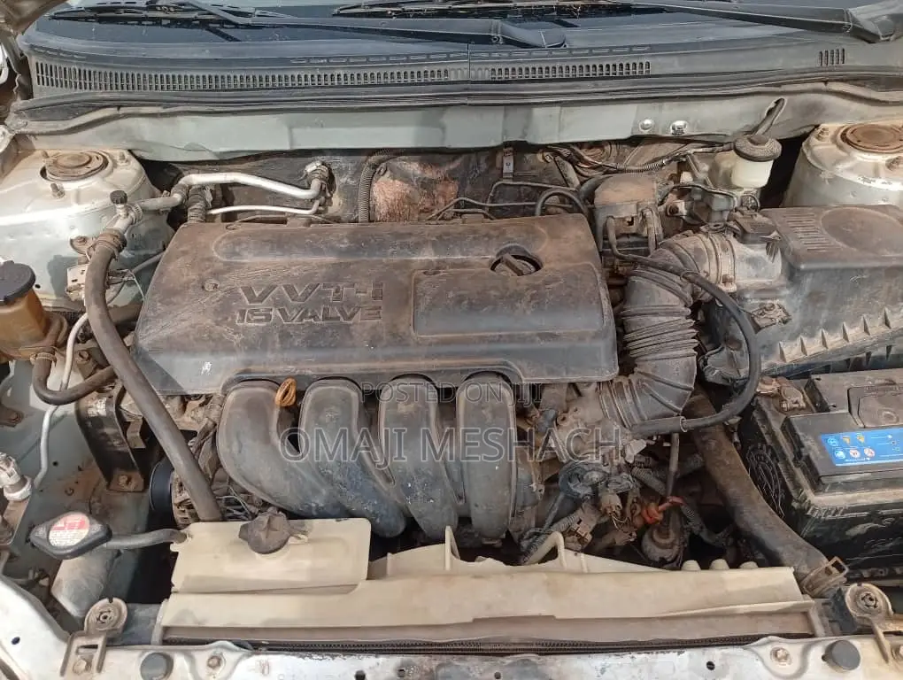 Toyota Corolla 2004 Silver