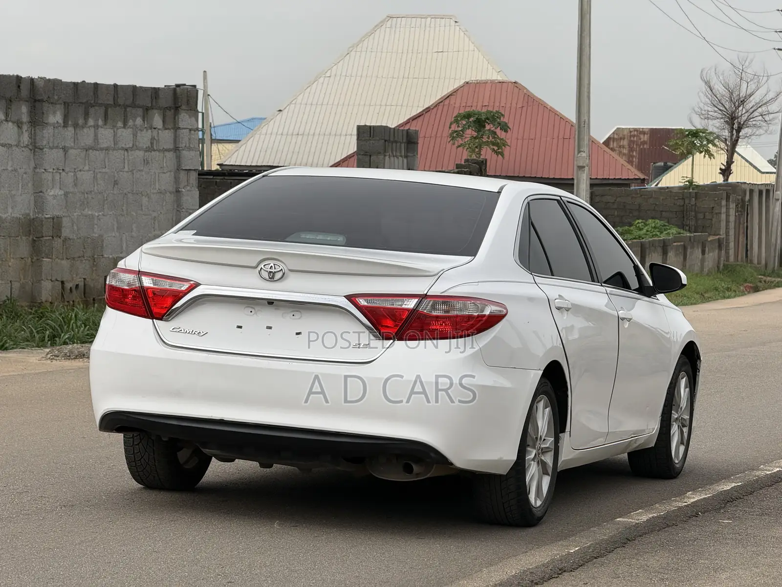 Toyota Camry 2016 White