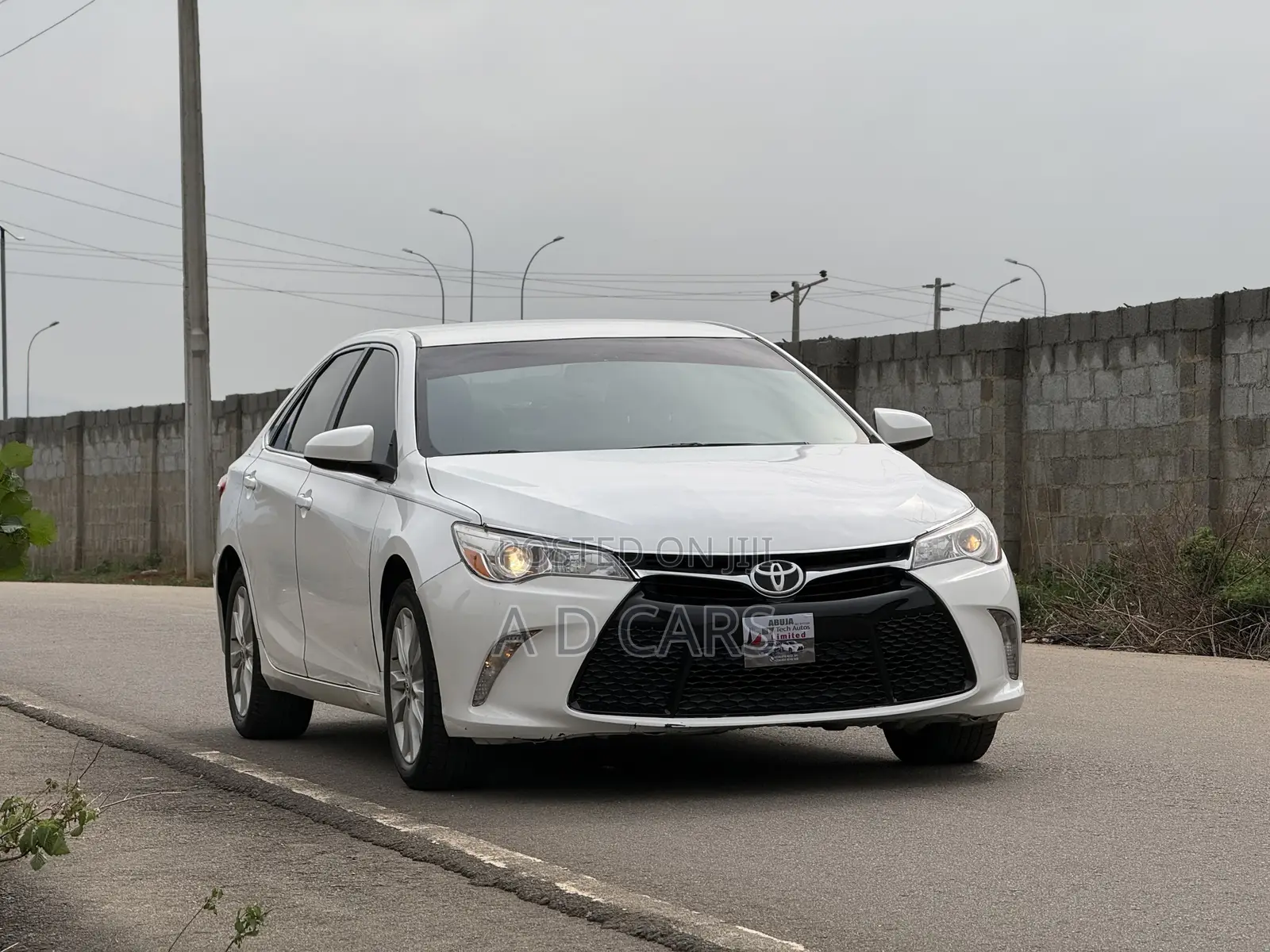 Toyota Camry 2016 White