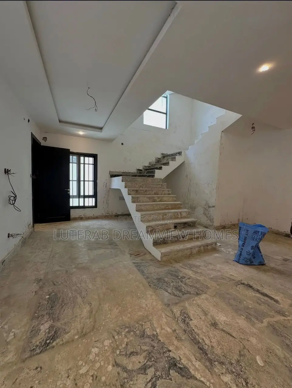 5bdrm Duplex in Katampe Extension for sale