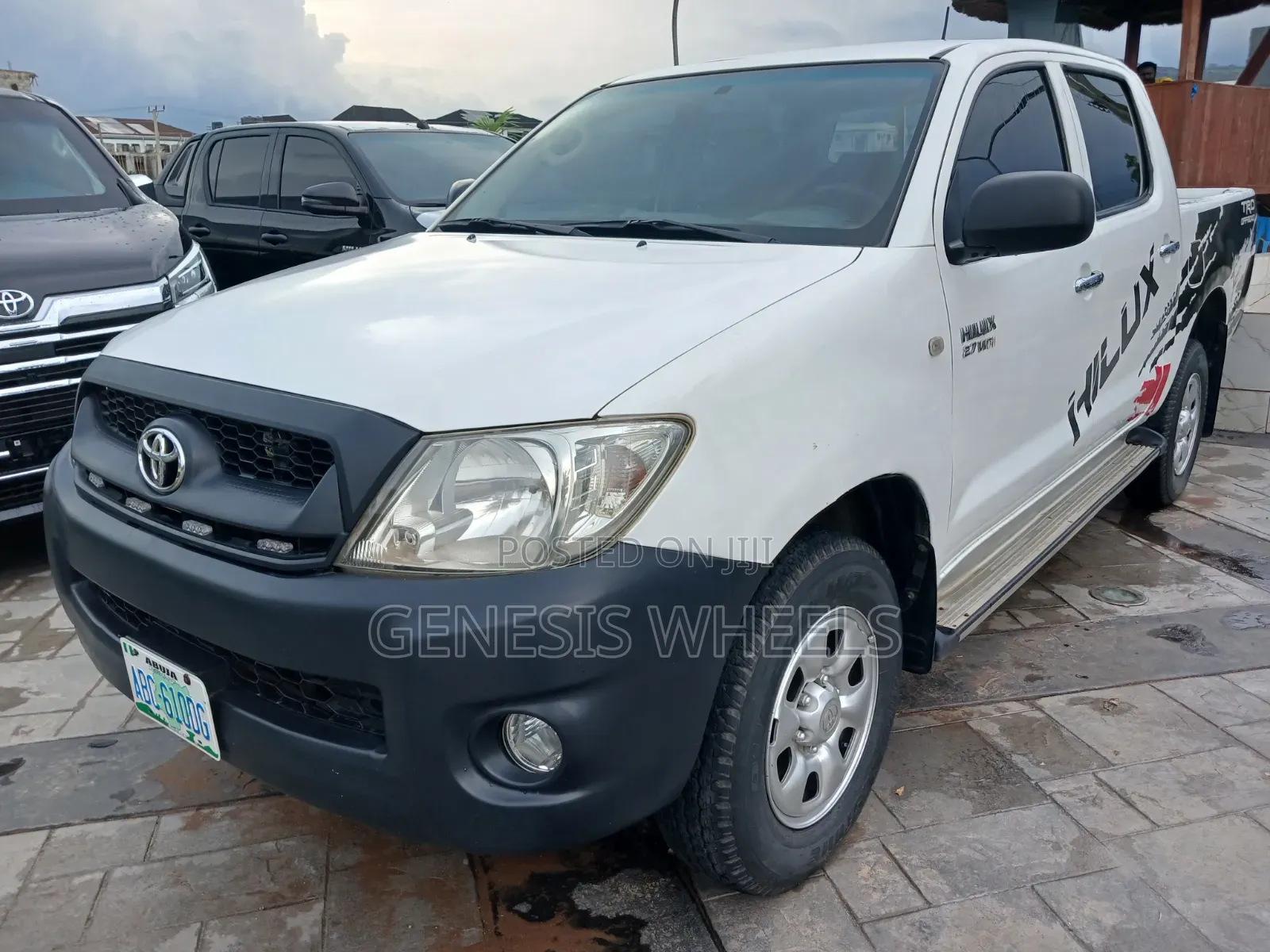 Toyota Hilux SR5 4x4 2014 White