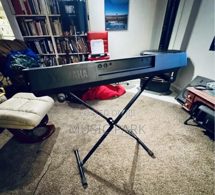 Yamaha PSR-175 Keyboard | Lagos | Uk-Used, Tested 100%