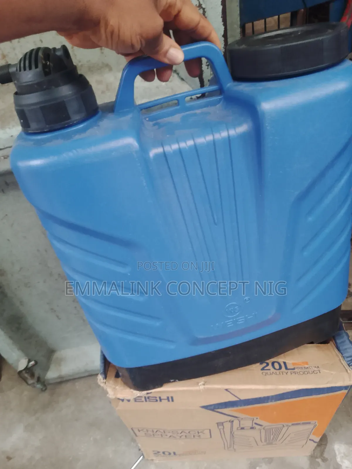 16 Liters Sprayer
