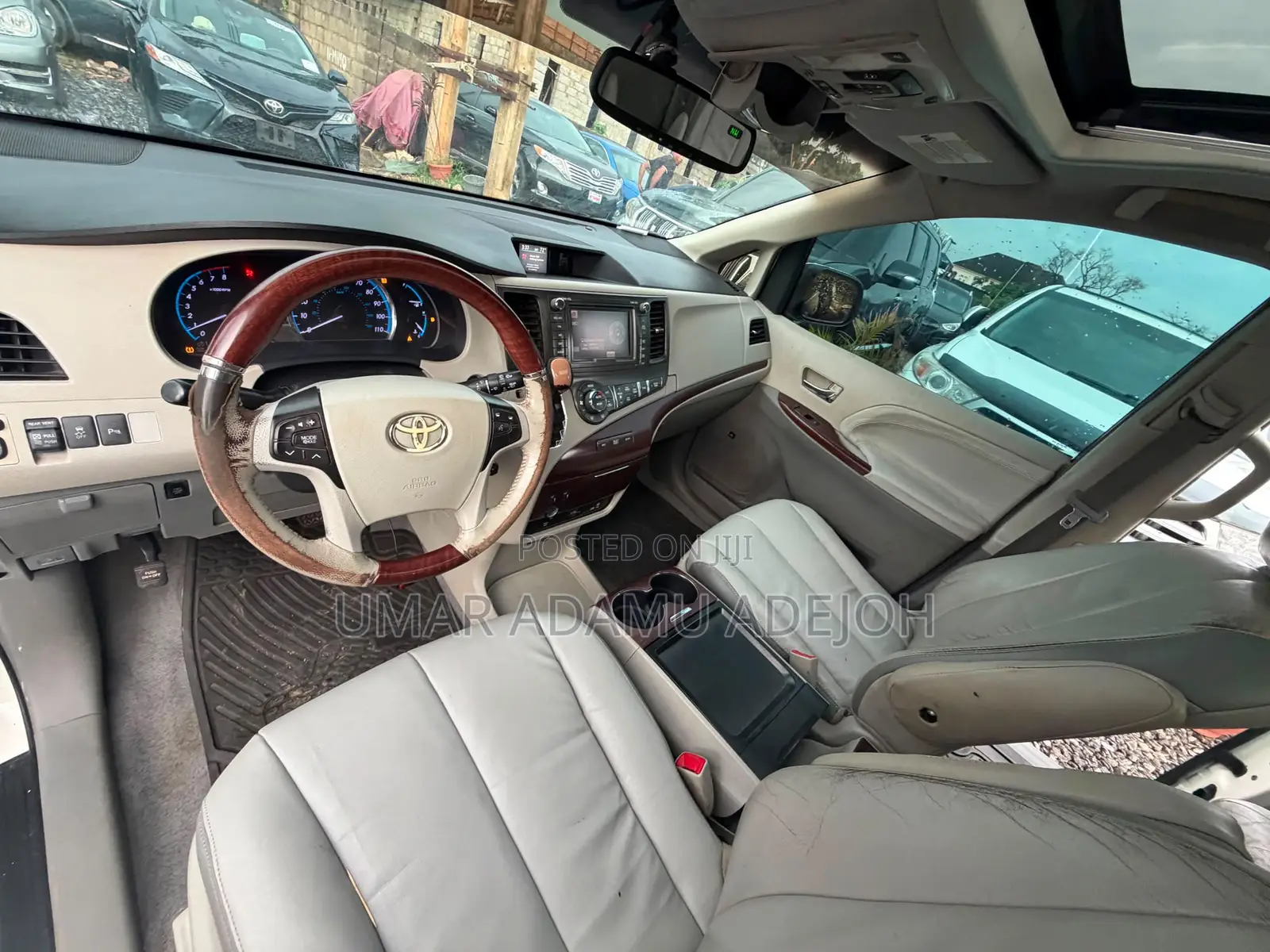 Toyota Sienna 2012 White