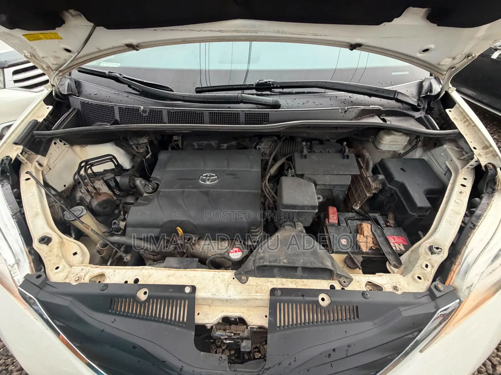 Toyota Sienna 2012 White