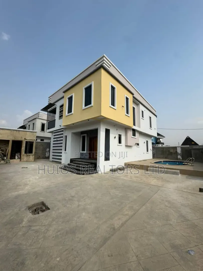 4bdrm Duplex in Carlton Gate Estate, Akobo for sale