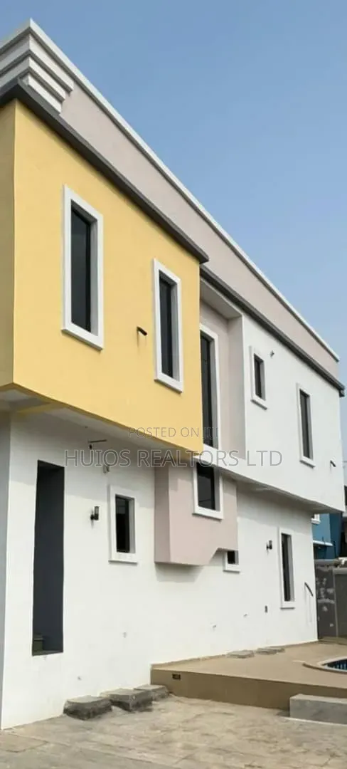 4bdrm Duplex in Carlton Gate Estate, Akobo for sale