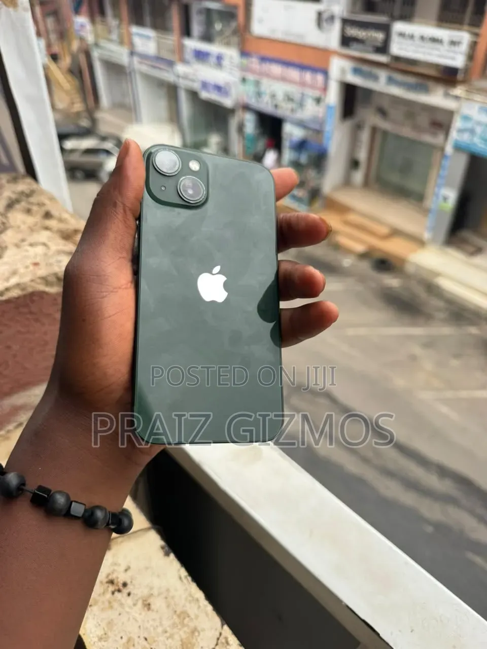 Apple iPhone 13 256 GB Green