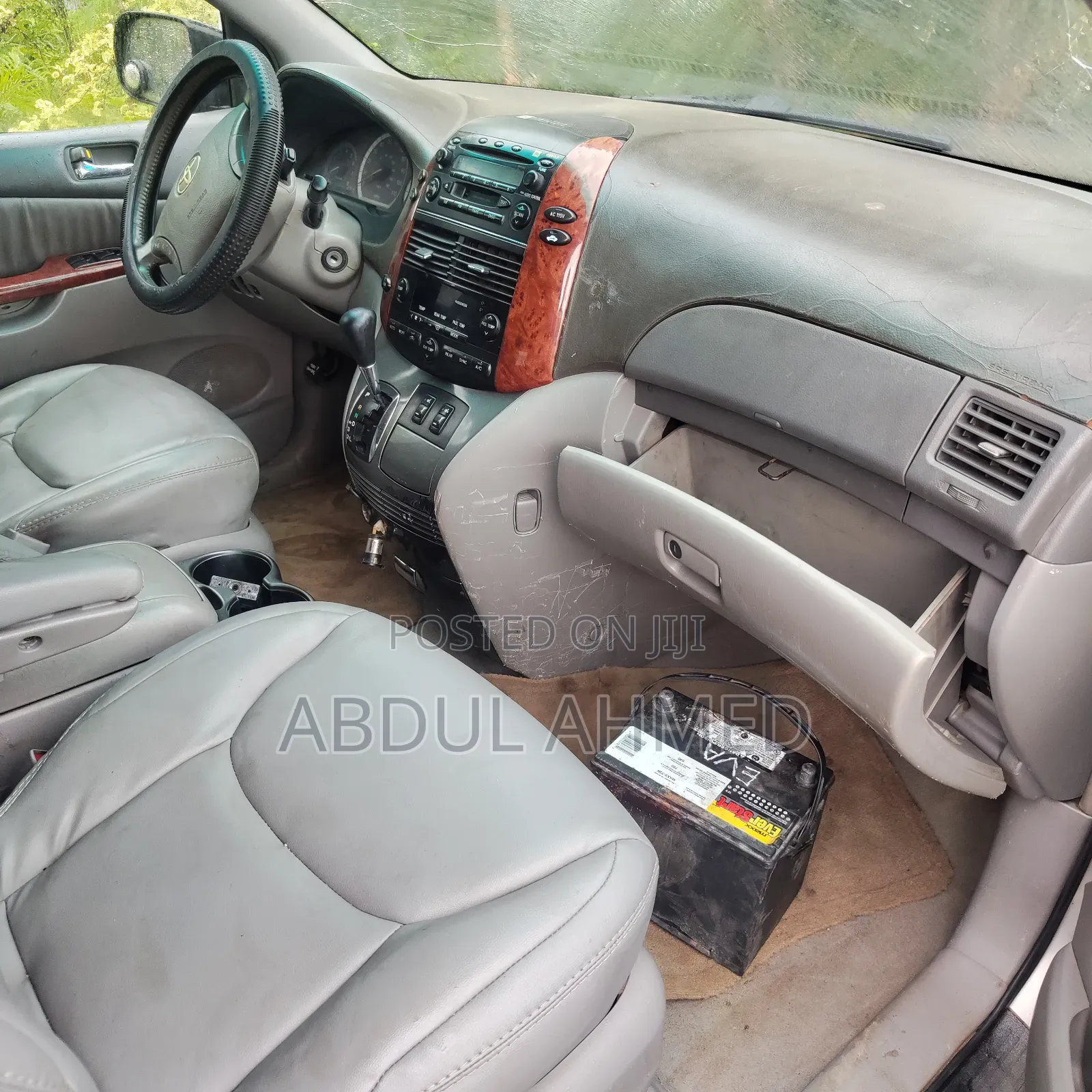 Toyota Sienna 2005 Silver