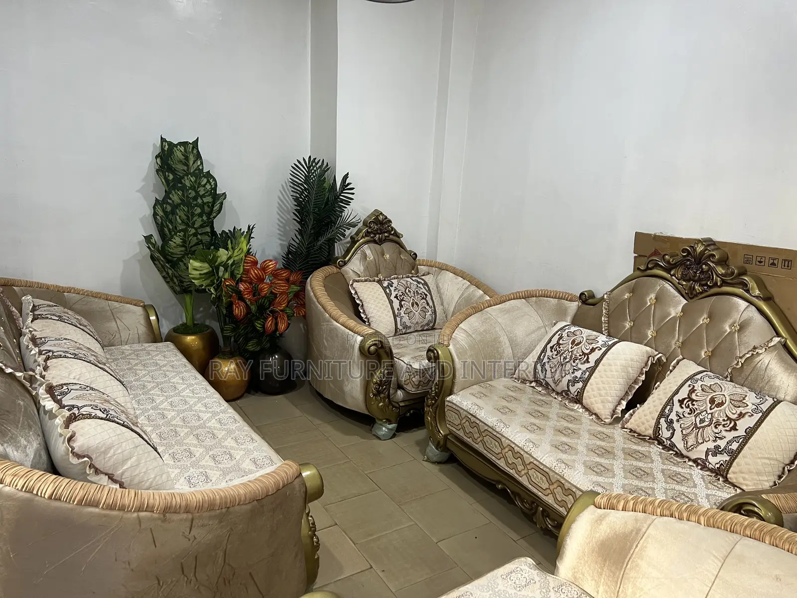 Luxury Sofa Set 3,31,1