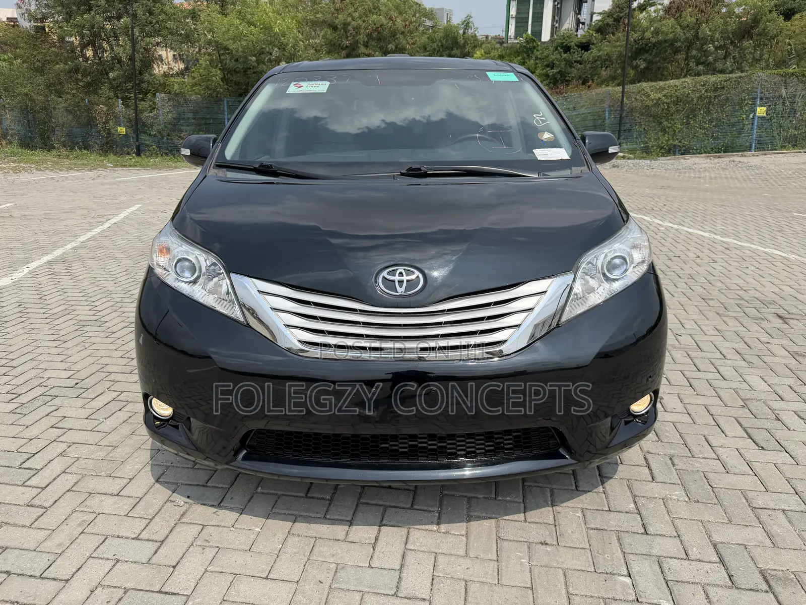 Toyota Sienna Limited AWD 7-Passenger 2013 Black