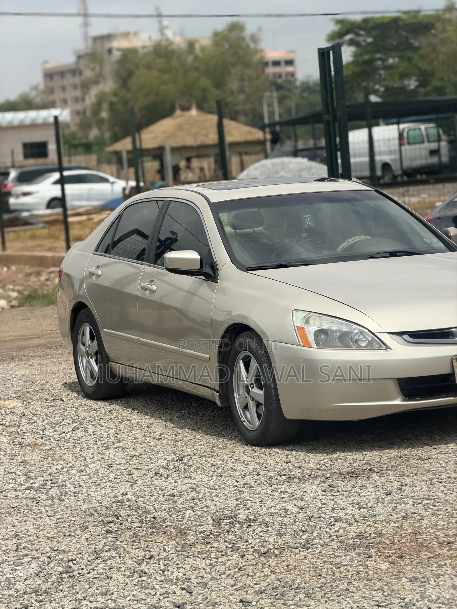 Honda Accord 2004 Gold