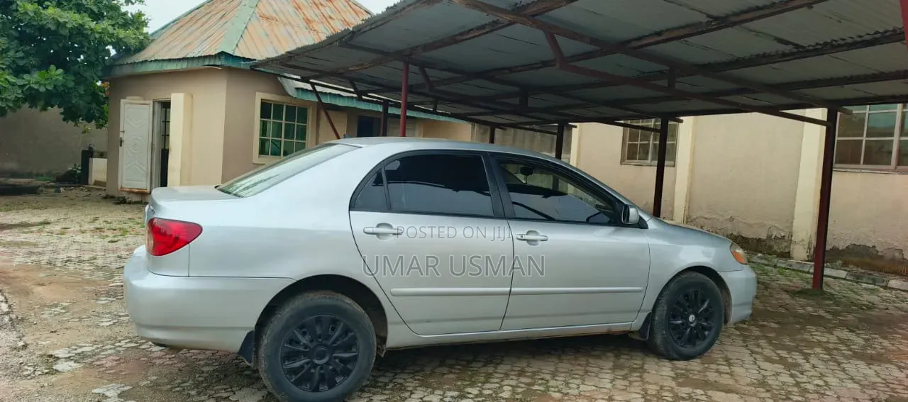 Toyota Corolla 2006 Silver
