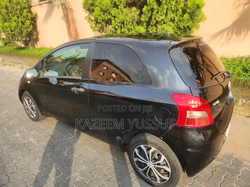 Toyota Yaris 1.0 Eco 2008 Black