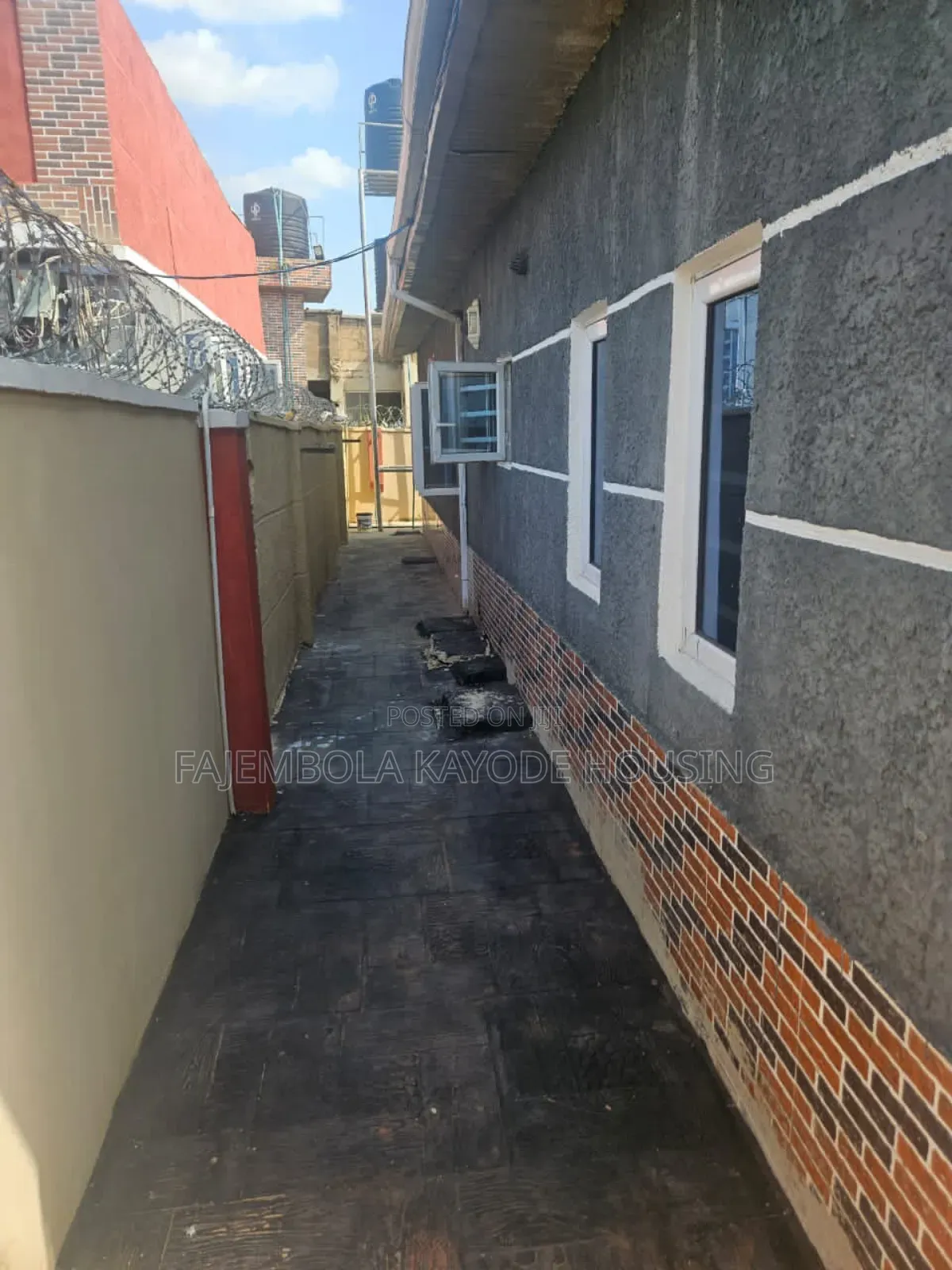 Mini Flat in Asipa, Akala Express for sale