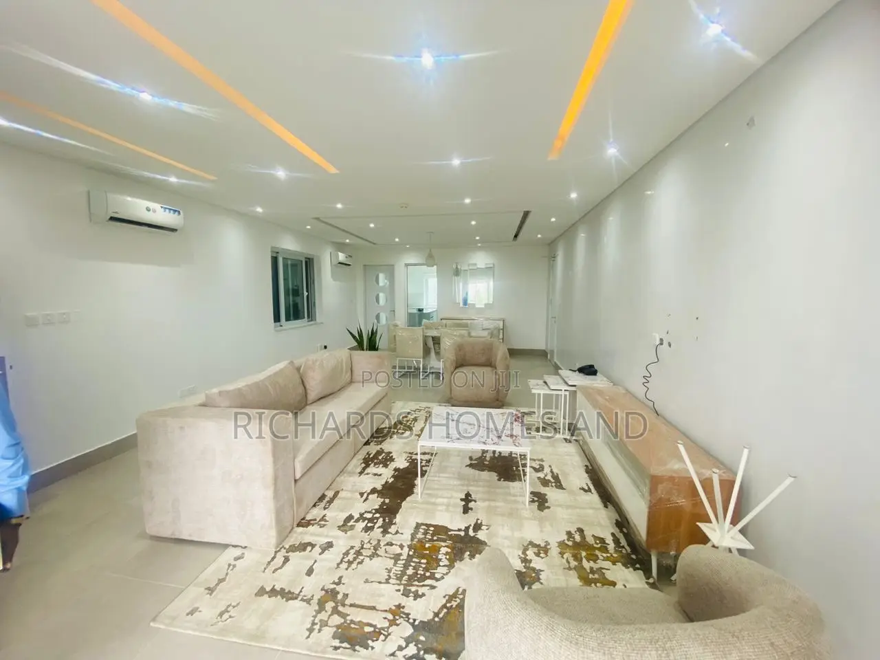 Furnished 3bdrm Apartment in Banana Island for rent