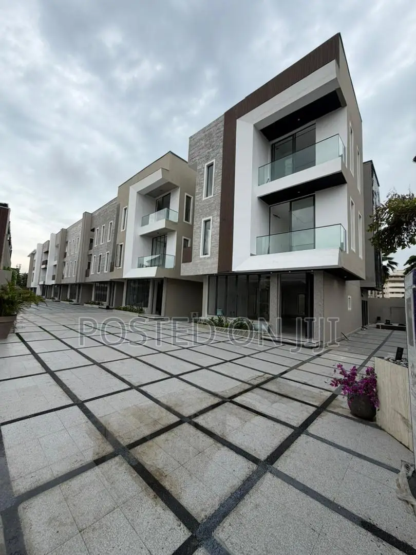 5bdrm Duplex in Ikoyi Lagos State for sale