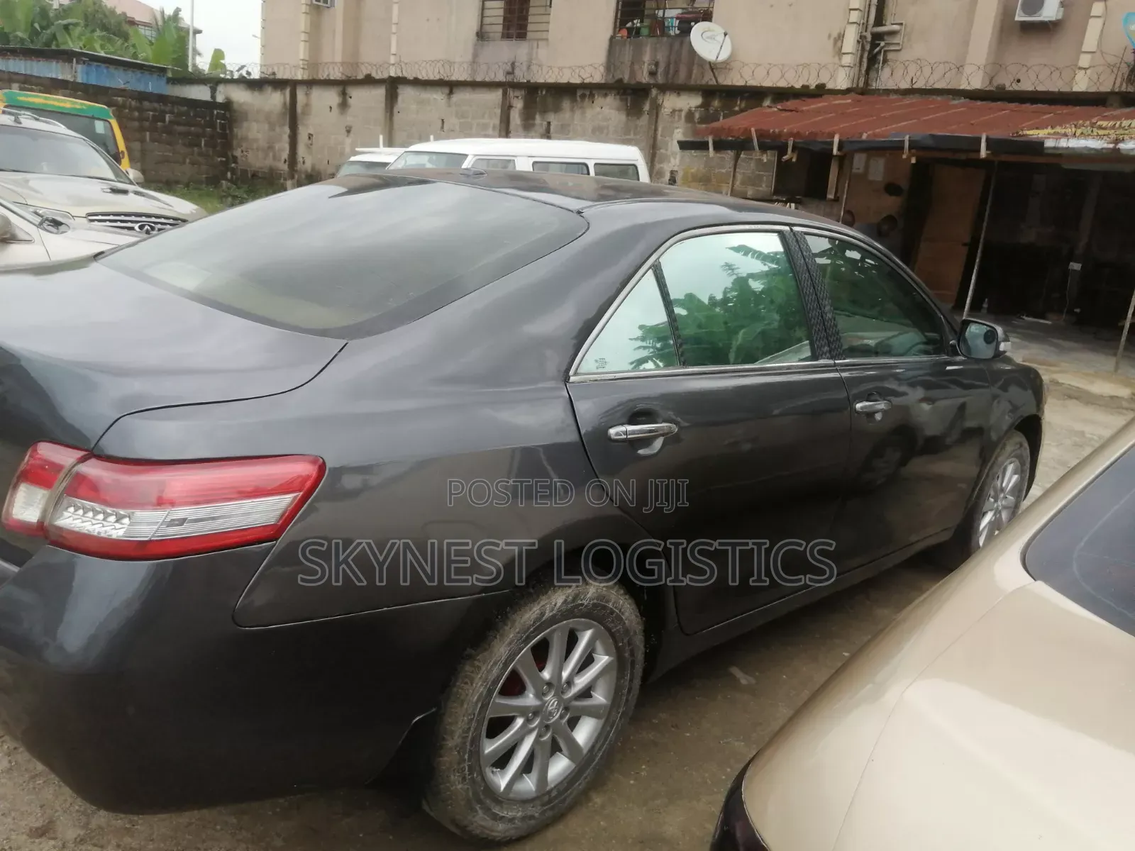 Toyota Camry 2010 Gray