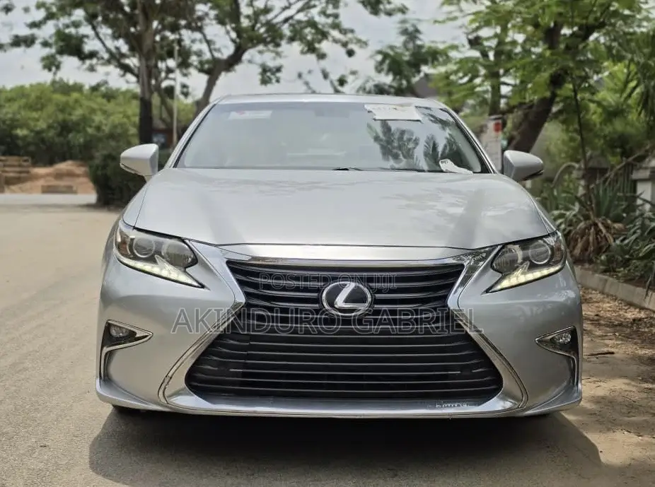 Lexus ES 350 FWD 2017 Silver