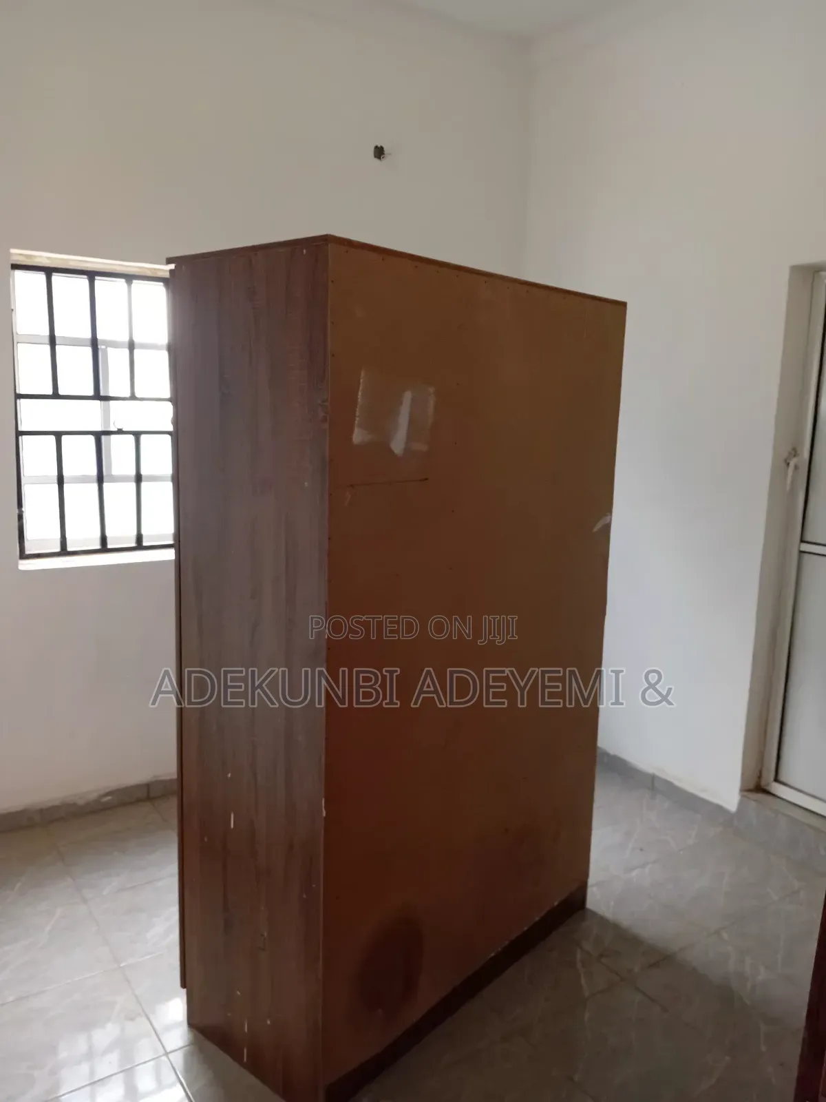 1bdrm Block of Flats in Ushafa for rent
