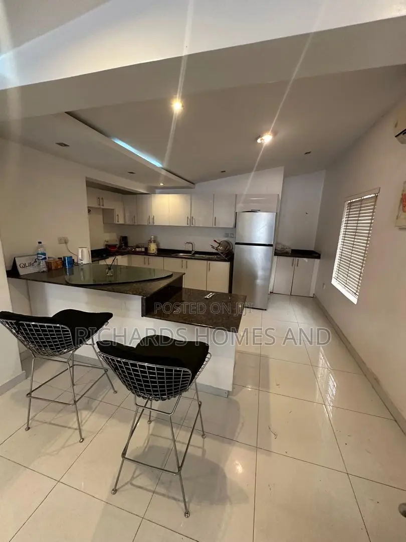 Furnished 2bdrm Apartment in Ikoyi S.W for rent