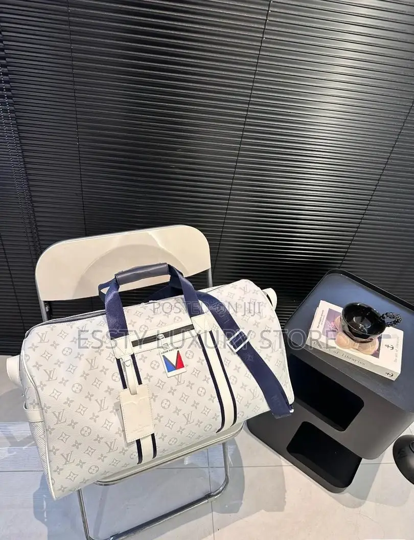 High Quality Louis Vuitton Duffel Bag