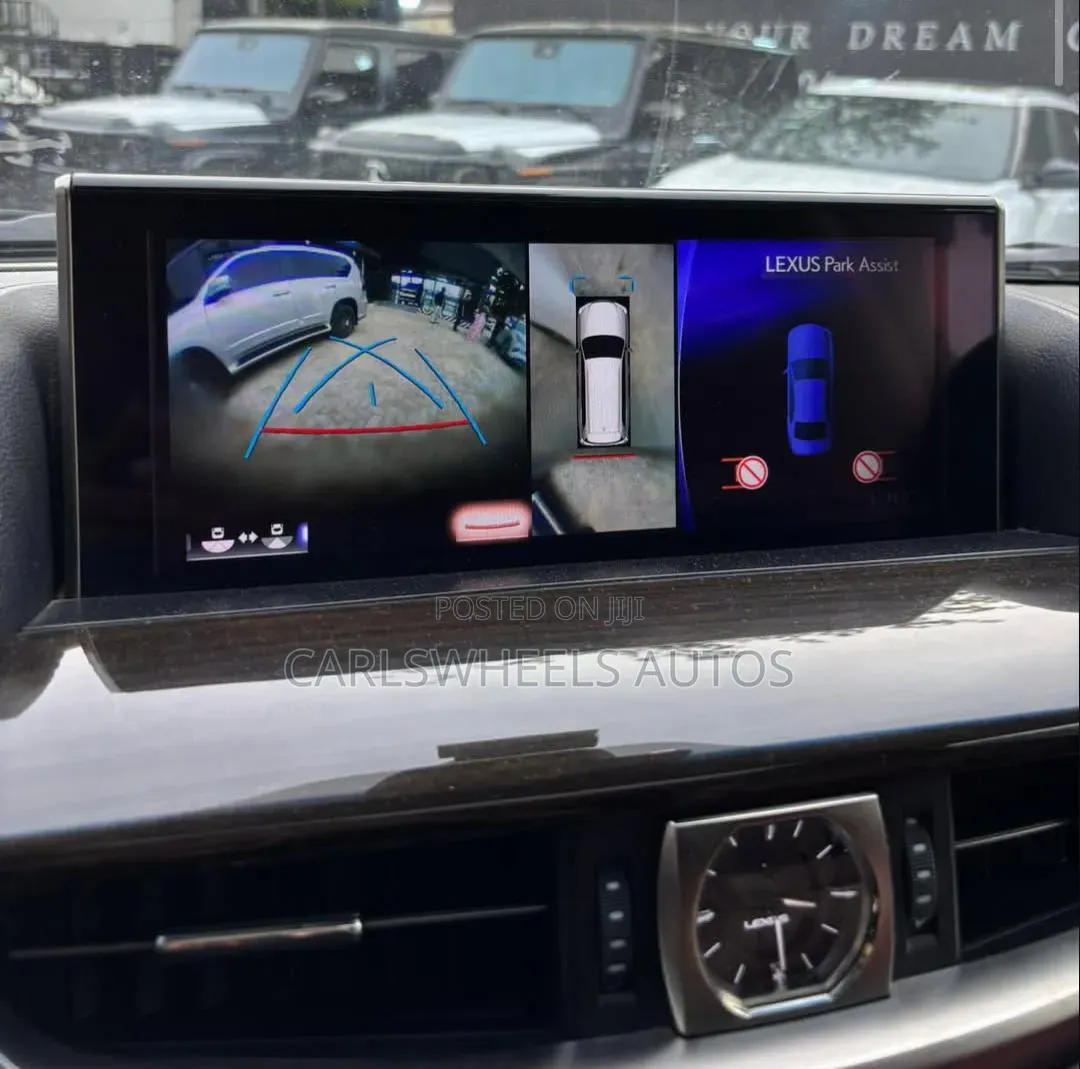 Lexus LX 570 (5 seats) AWD 2018 White