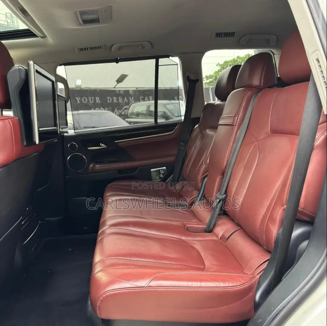 Lexus LX 570 (5 seats) AWD 2018 White