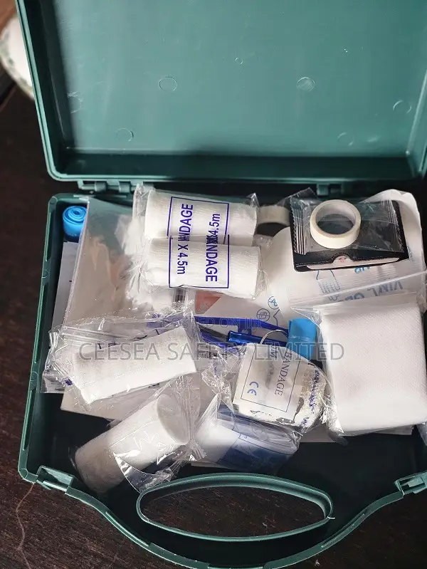 Steroplast Workplace First Aid Kit – Small – Green Box
