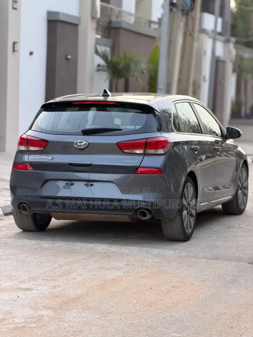 Hyundai Elantra Sport 2018 Gray