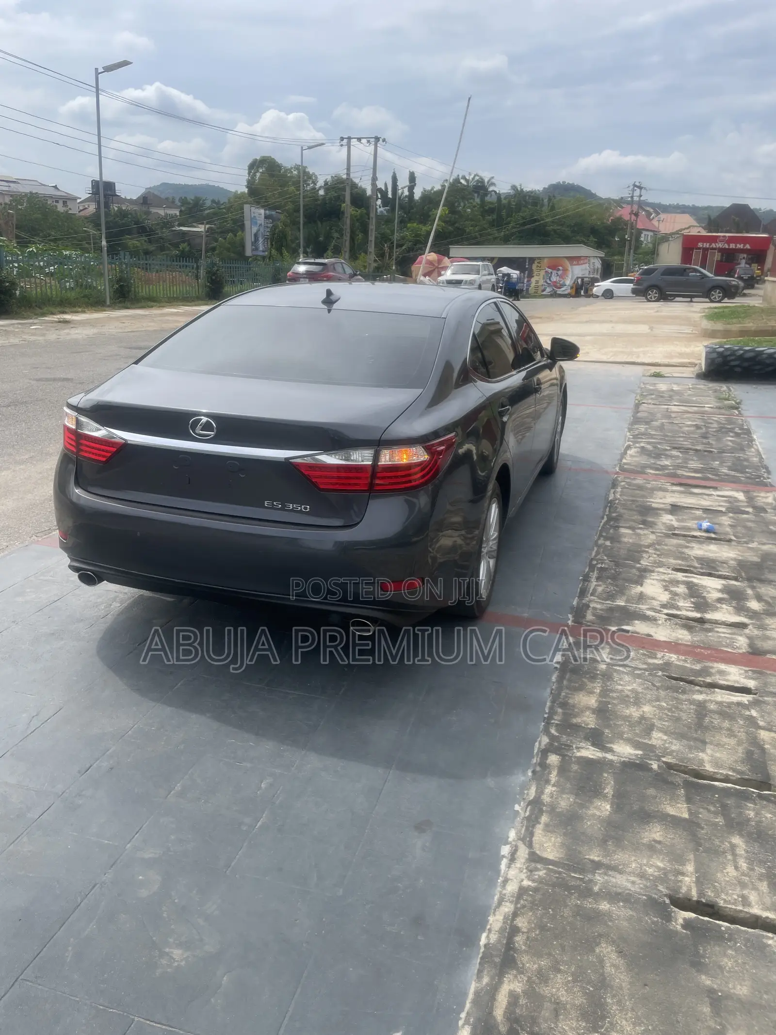 Lexus ES 350 FWD 2013 Gray